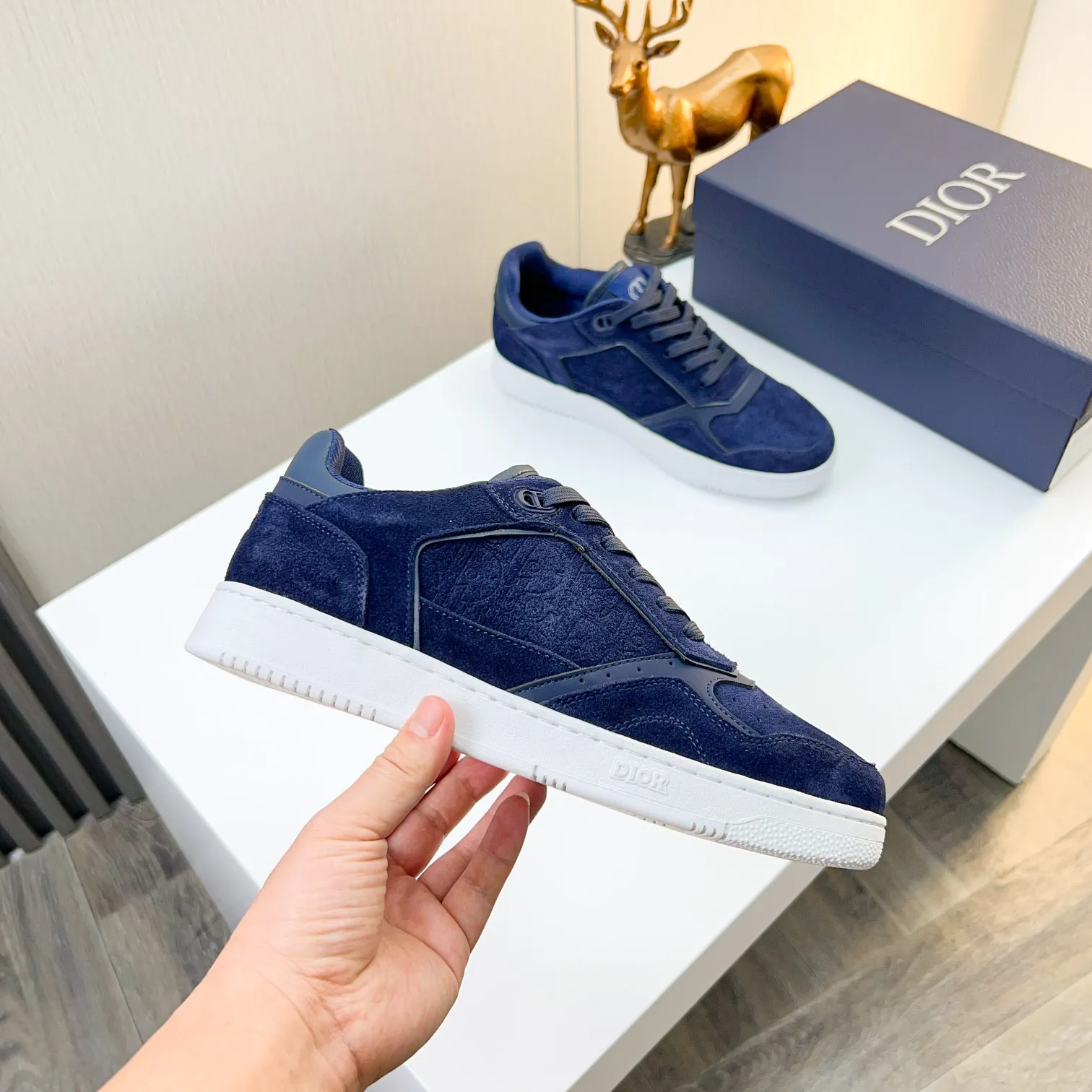 Men's Men's Shoes 💰400 [New] 🦩🦩Dior - Low-top sneakers 2025 spring men's collection new arrivals [Celebrate][Celebrate][Celebrate], reinterpret the basketball shoe design and become a classic Dior item [Strong][Strong][Strong], crafted in black and cream white smooth cowhide with beige suede, leather display on the side The CD logo, tongue, sole and back side are decorated with various distinctive details to enhance the style[666][666], while eyelet details, topstitching and rubber panels highlight the dynamic charm of its athletic style[strong][strong][strong]. It has a two-color rubber sole, which can be matched with various clothing to create a refined look. Size: 38 to 44 (45 can be customized
